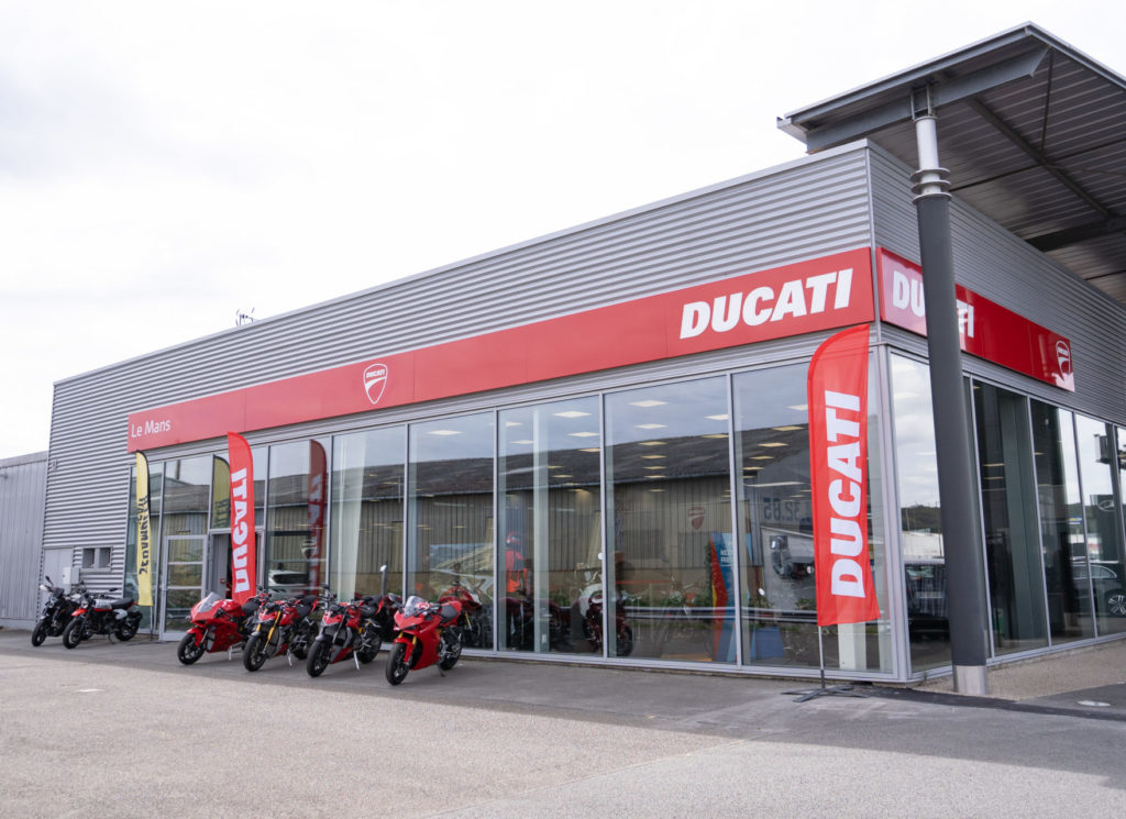 Agence Marsan {Automobile / Ducati Le Mans}